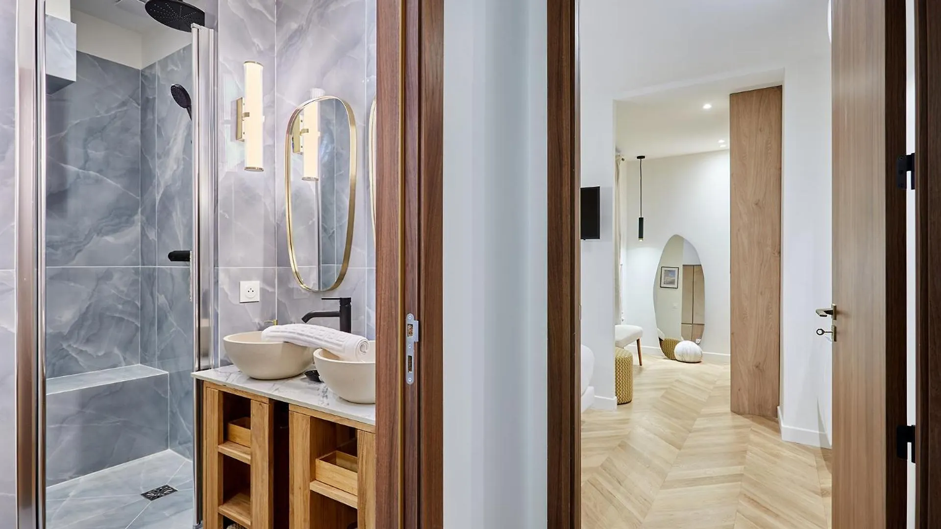 Superb Apartment Center Of Paris By Studio Prestige Francie